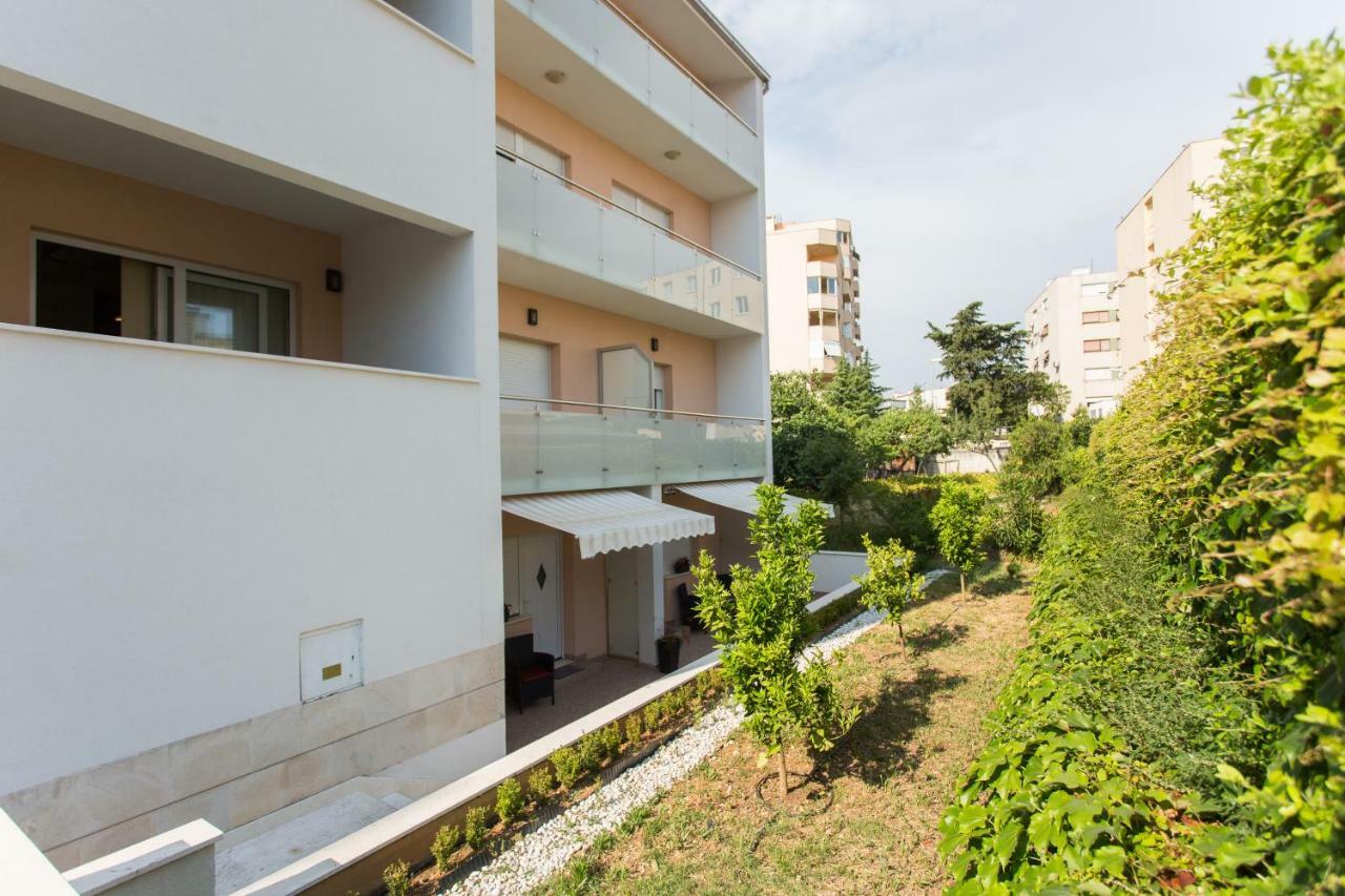 Apartments Baksi Split Exteriör bild
